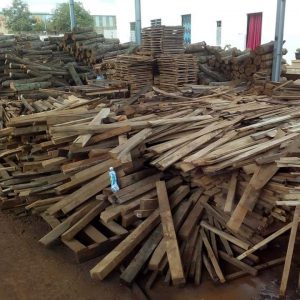 Sản phẩm gỗ - Công Ty TNHH XNK Vinh Chi